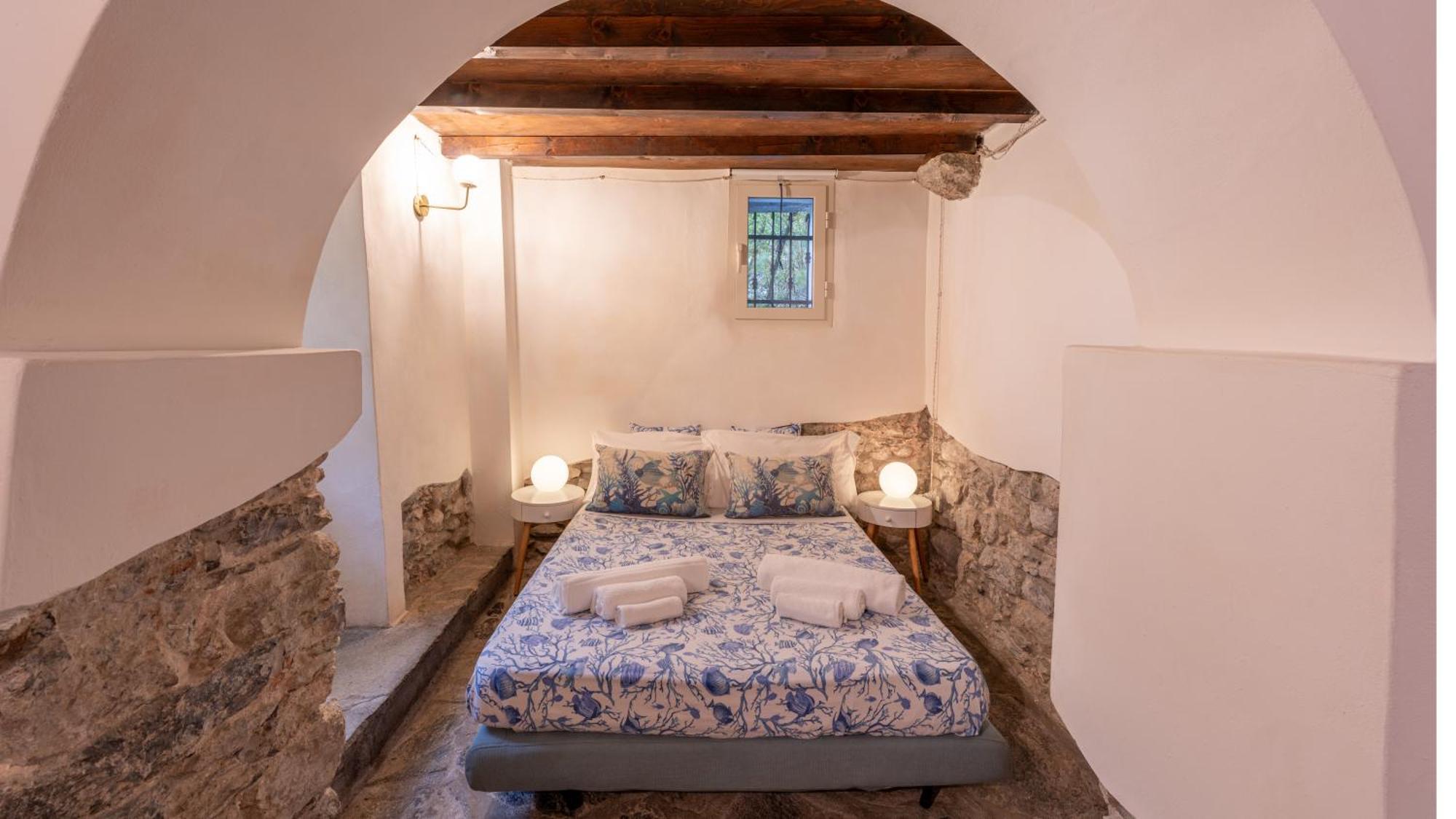 BiassaLa Casa Delle Pietre Parlanti - Casa In Pietra Ai Piedi Del Parco Delle 5 Terre住宿加早餐旅馆 外观 照片